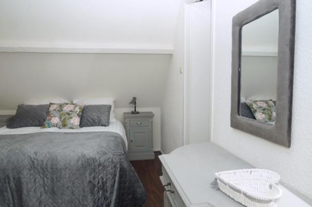 Sidestreet House Villa ซานด์โวร์ต ภายนอก รูปภาพ