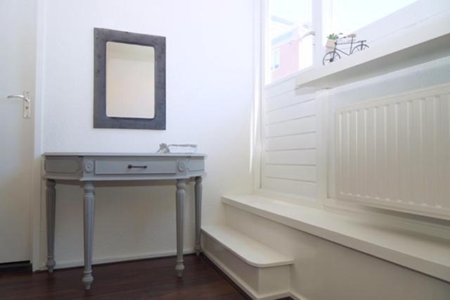 Sidestreet House Villa ซานด์โวร์ต ภายนอก รูปภาพ