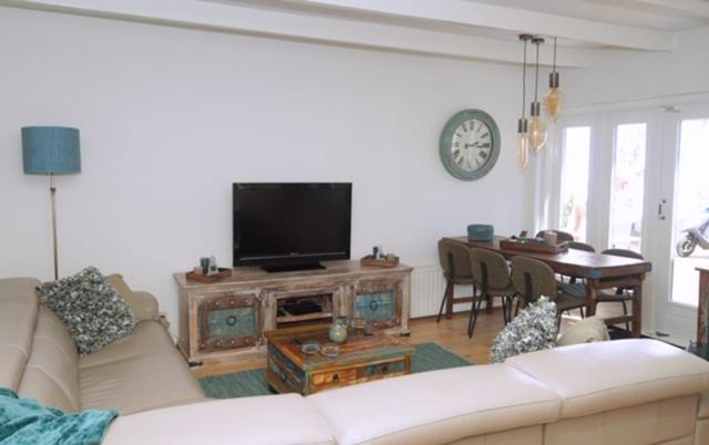 Sidestreet House Villa ซานด์โวร์ต ภายนอก รูปภาพ